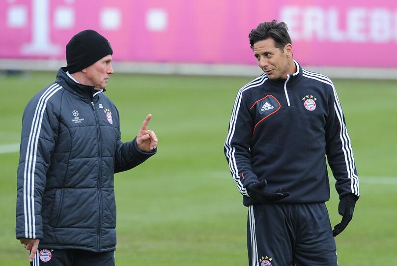 ... und darf sich Hoffnungen auf eine Einwechslung machen. Auch Arjen Robben...