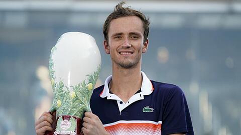 Daniil Medwedew ist stolz auf seine erste Masters-Trophäe.