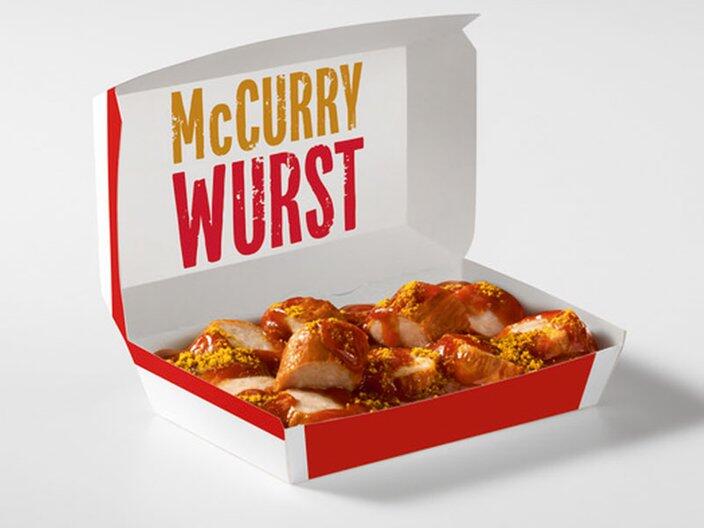 Und dann brachte Mc Donald's auch die "Mc Currywurst" - wieder mit Hoeneß-Würstl. 2013 wurde sie allerdings aus dem Sortiment gestrichen.