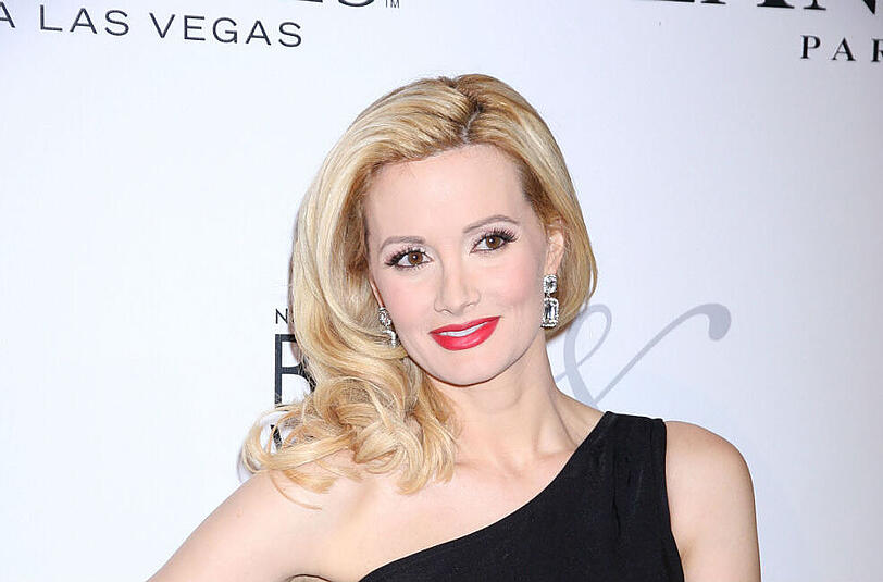 In ihrer Biografie spricht Holly Madison über emotionalen und verbalen Missbrauch durch Hugh Hefner in der Playboy-Mansion