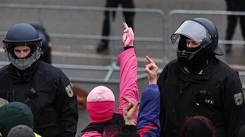 Die Demonstranten reisten aus dem gesamten Bundesgebiet an.