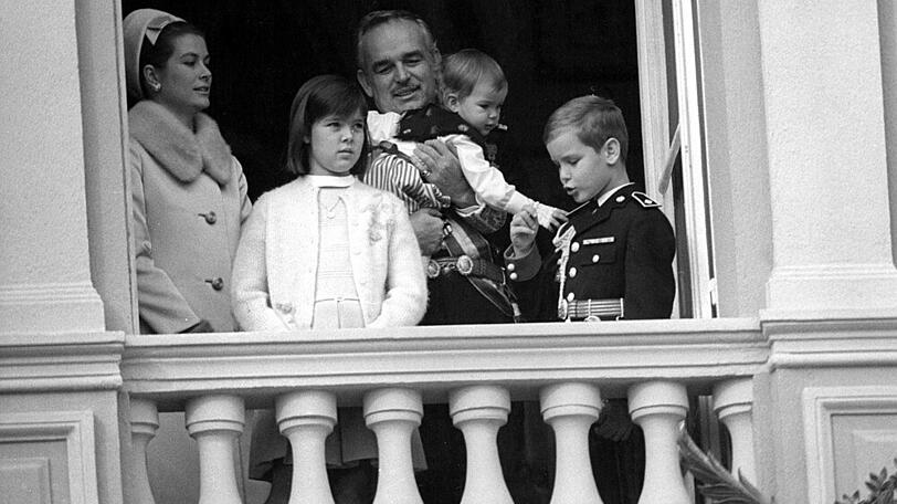 Fürstin Gracia Patricia mit ihrem Mann Fürst Rainier III. und den drei gemeinsamen Kindern