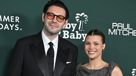 Sofia Richie Grainge mit ihrem Ehemann Elliot.