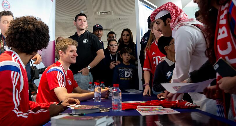 Bilder vom FC Bayern aus dem Trainingslager in Doha.