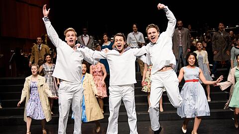 Studierende der Theaterakademie feiern den 100. Geburtstag von Leonard Bernstein im Prinzregententheater.