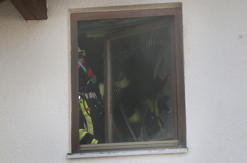 Das Haus in Garching wurde durch die Explosion stark beschädigt - der Schaden beträgt rund 100.000 Euro.