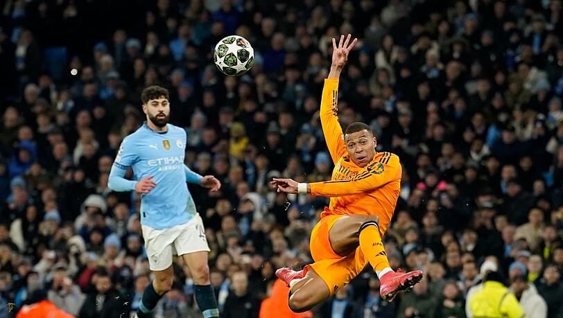 Kylian Mbapp&eacute; traf im vergangenen Jahr gegen Manchester City. (Archivbild)