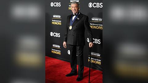 Sylvester Stallone posierte im Dezember 2025 bei den Kennedy Honors im Kennedy Center in Washington.