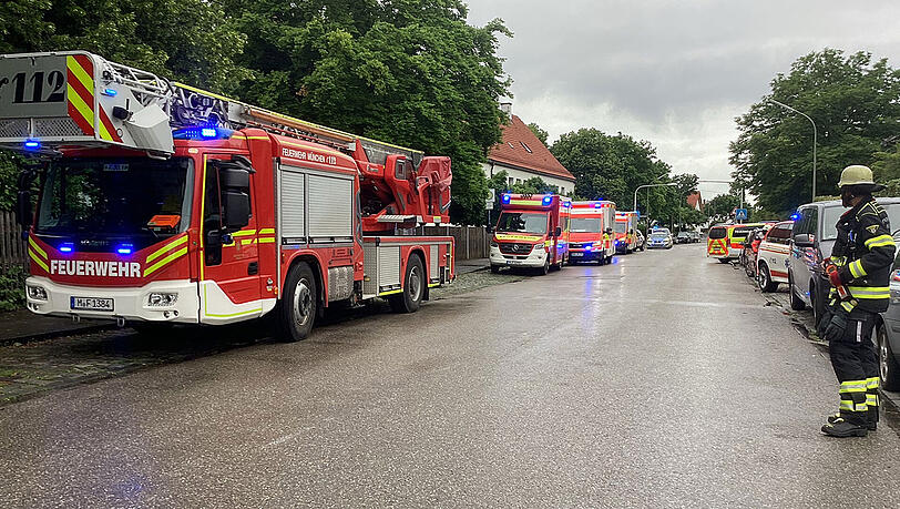 Die Feuerwehr war mit einem Großaufgebot vor Ort.