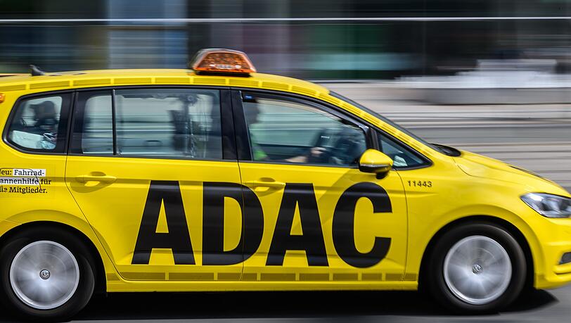 Elektroautos brauchten 2024 sehr viel seltener Hilfe von den Pannenhelfern des ADAC. (Archivbild)
