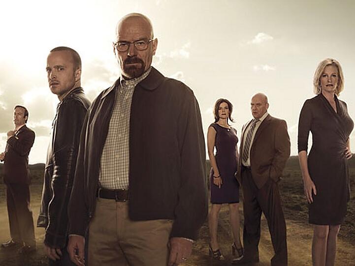 Spätestens durch die Serie "Breaking Bad" wurden Bryan Cranston weltweit bekannt. Jetzt wurde ein alternatives Ende um seine Kultrolle "Walter White" veröffentlicht!