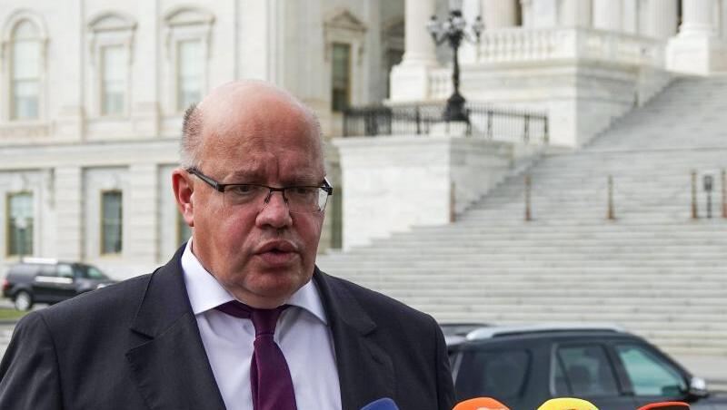 Bundeswirtschaftsminister Peter Altmaier nach einem Treffen mit dem US-Handelsbeauftragten Lighthizer. Bundeswirtschaftsminister Peter Altmaier nach einem Treffen mit dem US-Handelsbeauftragten Lighthizer.