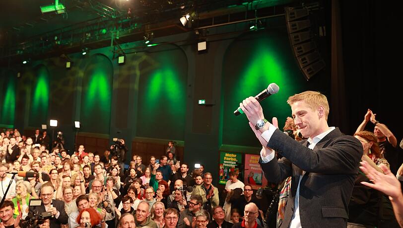 Der Jubel und die Freude bei den Gr&uuml;nen ist am Wahlsonntag in der Muffathalle gro&szlig; gewesen: Ihr Kandidat Dominik Krause hat es geschafft. Er wird M&uuml;nchner Oberb&uuml;rgermeister.