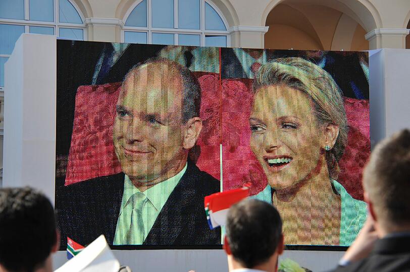 Impressionen: Der Tag der standesamtlichen Trauung von Fürst Albert und Charlene Wittstock in Monaco.