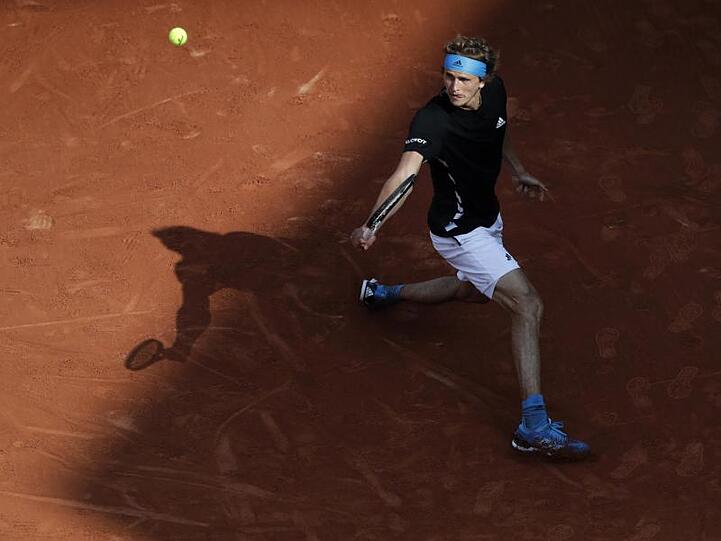 Alexander Zverev trifft im Viertelfinale auf Novak Djokovic.