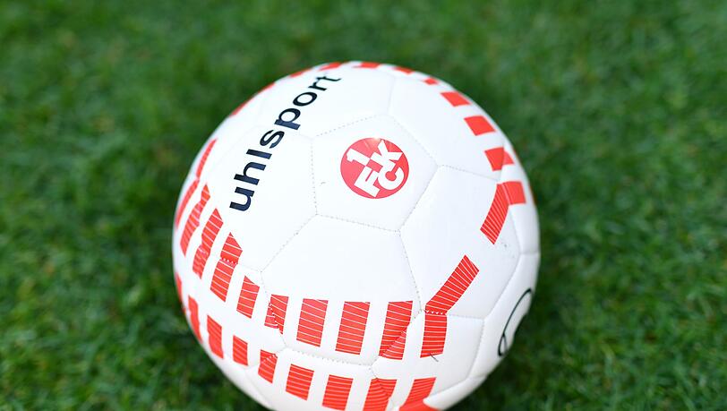 Der Sportartikelhersteller Uhlsport gehört bald einem schwedischen Konzern. (Archivbild) Der Sportartikelhersteller Uhlsport gehört bald einem schwedischen Konzern. (Archivbild)