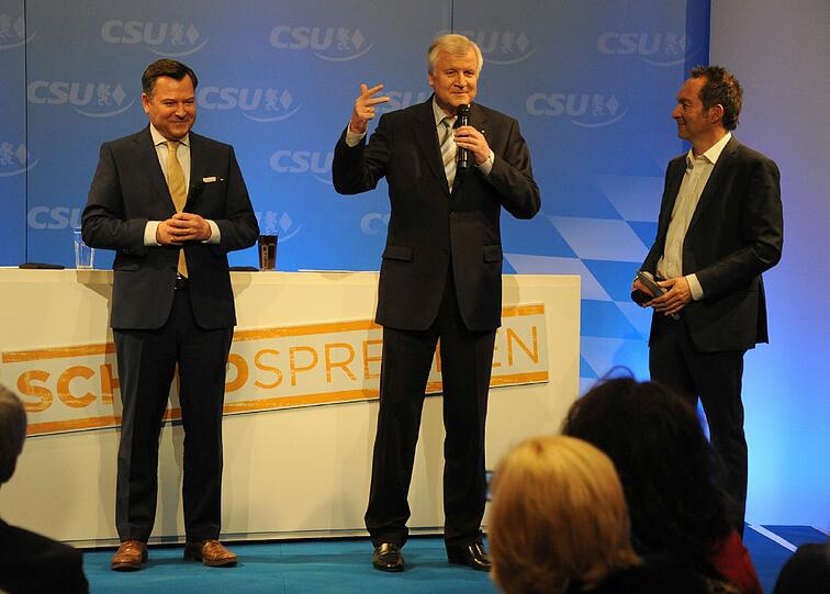 Seppi Schmid und Horst Seehofer in der Freiheizhalle. Die Bilder vom Abend...