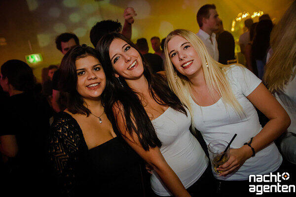 Klicken Sie sich durch die besten Partybilder des Wochenendes!