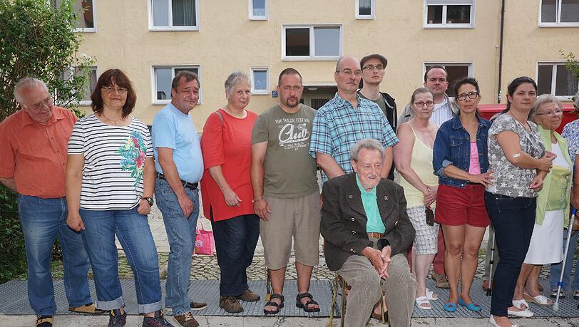 Die Mieter in der Konradinstraße hoffen jetzt, dass die Stadt ihr Haus von der GBW kauft. Die Mieter in der Konradinstraße hoffen jetzt, dass die Stadt ihr Haus von der GBW kauft.