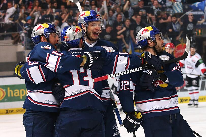 Jubel beim EHC Red Bull München.