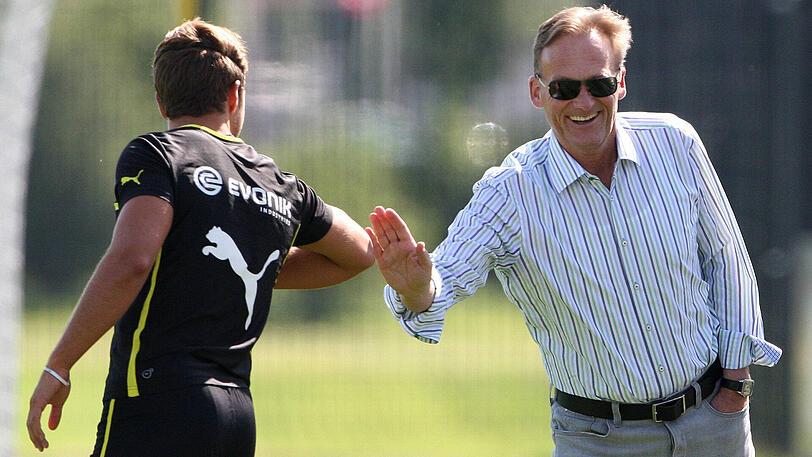 BVB-Geschäftsführer Hans-Joachim Watzke (rechts) und BVB-Profi Mario Götze. (Archivbild)