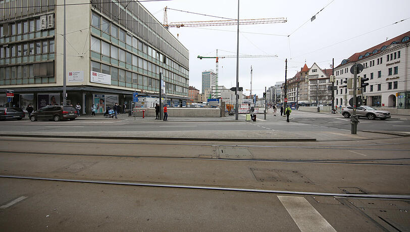 Auch Tempo 30 soll dann rund um den Bahnhof gelten. Auch Tempo 30 soll dann rund um den Bahnhof gelten.
