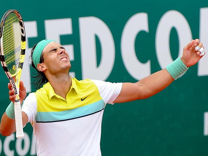 Rafael Nadal bejubelt seinen Finalsieg über Novak Djokovic.