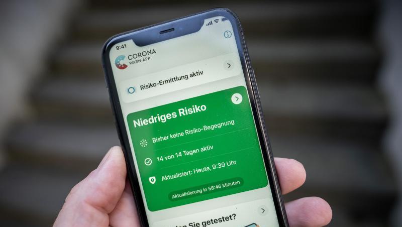 Die Corona-Warn-App in der Entwickler-Version. Die offizielle App steht nun zum Download bereit. Die Corona-Warn-App in der Entwickler-Version. Die offizielle App steht nun zum Download bereit.
