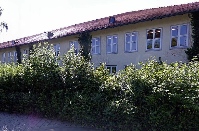 Die Grundschule an der Rotbuchenstraße.