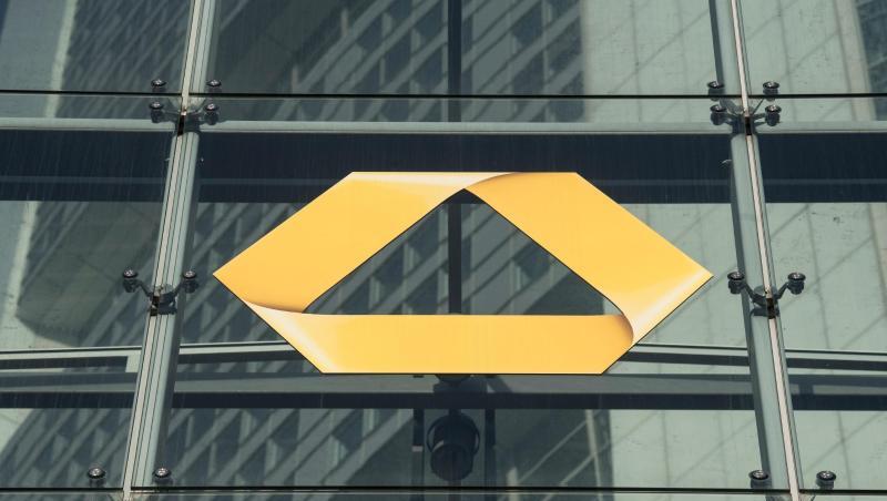 Geschäftlich lief es nach zwei mageren Jahren 2018 wieder deutlich besser für die Commerzbank. Geschäftlich lief es nach zwei mageren Jahren 2018 wieder deutlich besser für die Commerzbank.
