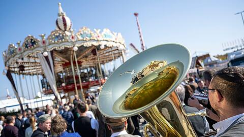 Blasmusik gehört zur Wiesn.