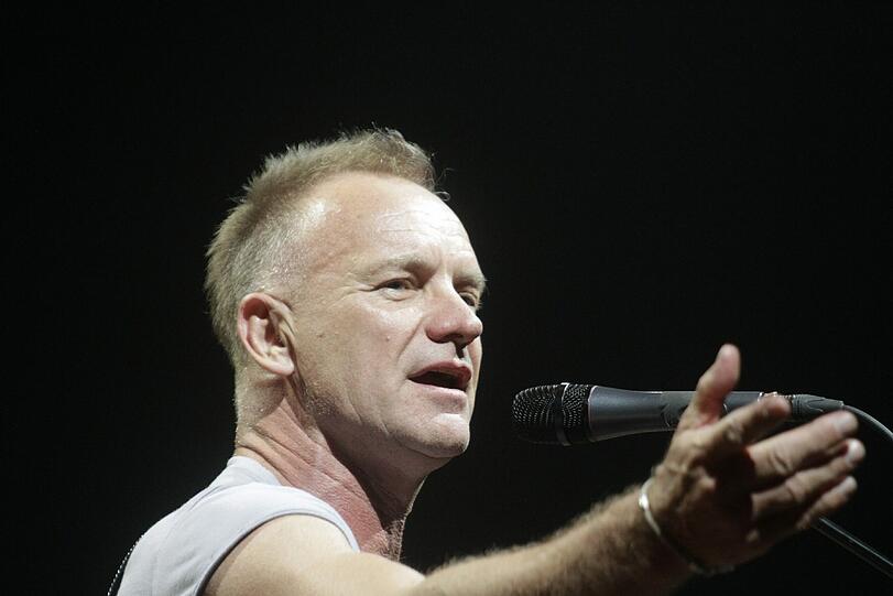 Musiker Sting besitzt in der Toskana das Gut "Il Palagio". Seinen Weine benennt der Brite nach seinen Songs, so gibt es Rotweine mit dem Namen "Sister Moon" und "When we dance".