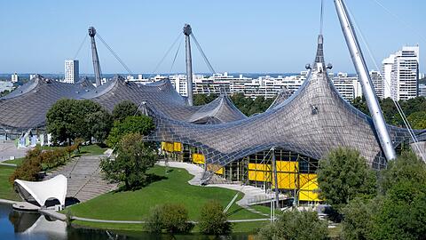 Das Zeltdach im Olympiapark ist ein ikonisches Wahrzeichen der Stadt geworden (Archivbild).