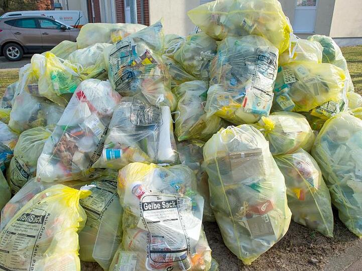 Plastikmüll im brandenburgischen Fürstenwalde.