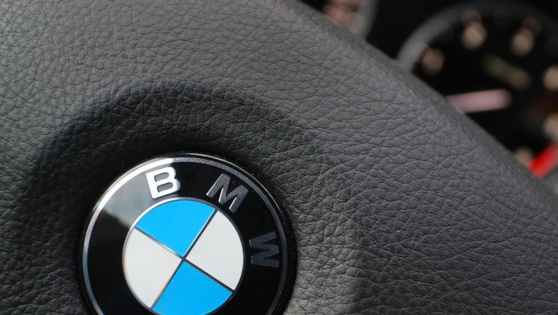 Ein BMW-Logo. Foto: Karl-Josef Hildenbrand/Archiv Ein BMW-Logo. Foto: Karl-Josef Hildenbrand/Archiv