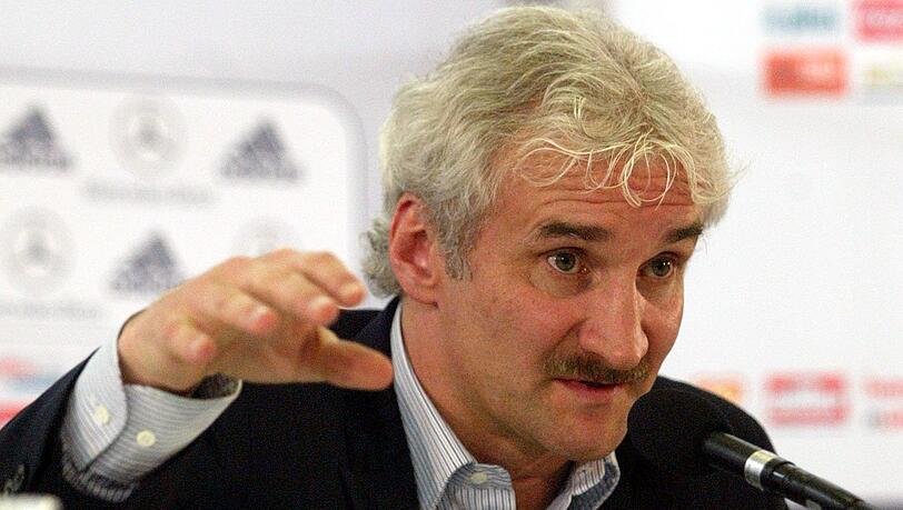 Rudi Völler. Rudi Völler.