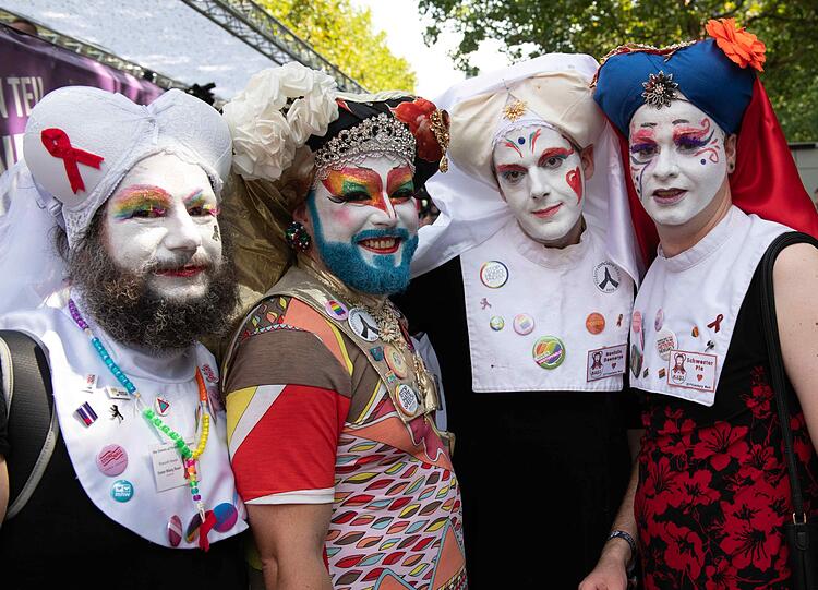 Parade zum Christopher Street Day in Berlin
