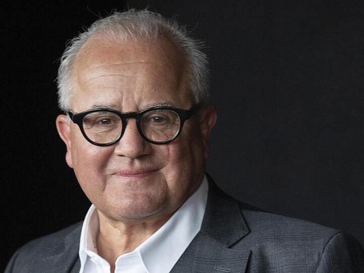 DFB-Präsident Fritz Keller will ein Konzept zur Rückkehr von Fans erarbeiten.