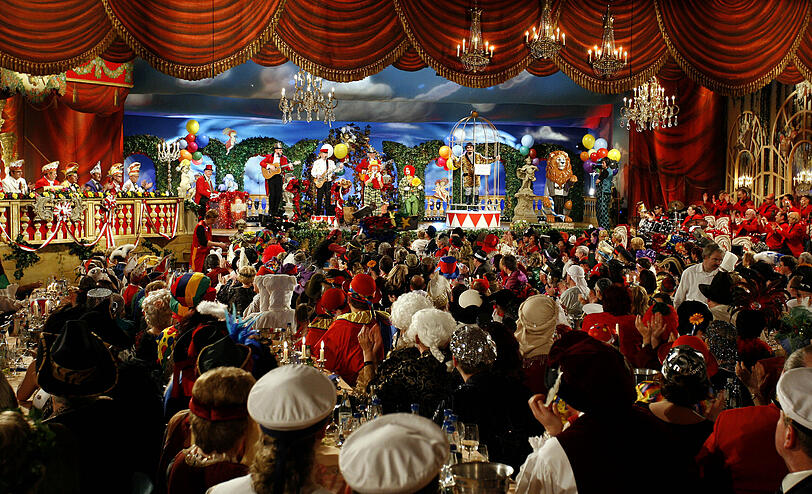 Wird die Sitzung des Fränkischen Fastnachtsverbandes &bdquo;Fastnacht in Franken" verschoben?