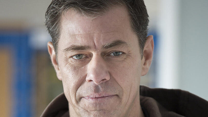 Sven Martinek spielt in "Heiter bis tödlich - Morden im Norden" Kriminalhauptkommissar Finn Kiesewetter Sven Martinek spielt in "Heiter bis tödlich - Morden im Norden" Kriminalhauptkommissar Finn Kiesewetter