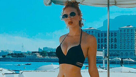 Anna Ermakova zeigt ihre Bikini-Figur auf Instagram. Anna Ermakova zeigt ihre Bikini-Figur auf Instagram.