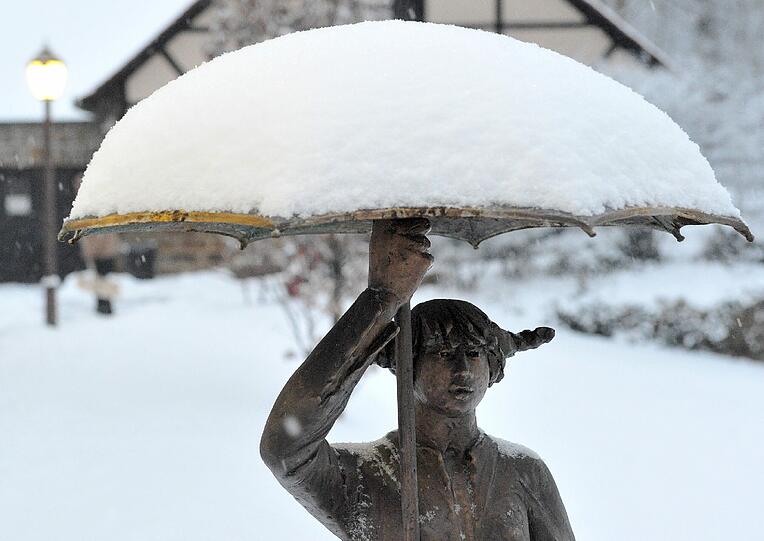 Nicht nur Bayern, auch der Rest von Deutschland ist von Schnee bedeckt: