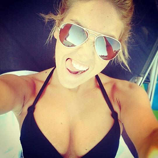 Sie ist am aktivsten, wenn darum geht, heiße Fotos von sich zu teilen: María Imízcoz, die sexy Freundin von Mittelfeld-Star Javi Martínez.