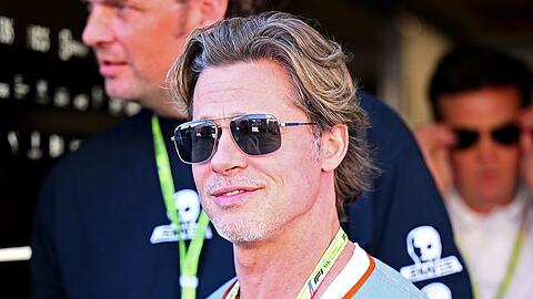 Brad Pitt steigt bald ins Cockpit.