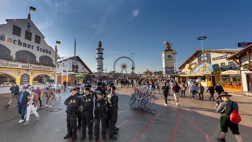14 große Wiesn-Zelte gibt es, dazu kleine und die auf der Oidn Wiesn. (Archivfoto)