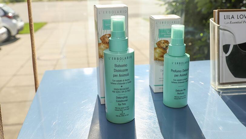 . . . genau wie Conditioner fürs Haar und Hundeparfum. . . . genau wie Conditioner fürs Haar und Hundeparfum.
