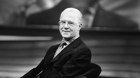 Ab 14:50 Uhr läuft am Freitag das RTL Spezial: "Abschied vom Kaiser - Trauerfeier für Franz Beckenbauer".