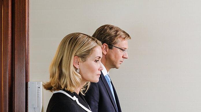 Spielen die Hauptrollen im Doku-Drama "Der Rücktritt": Anja Kling und Kai Wiesinger