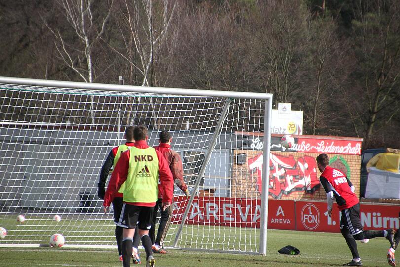 ...nach welcher es mit Laufwegen und einem Trainingsspiel weiterging.