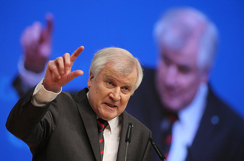 Horst Seehofer fordert erneut eine Begrenzung der Flüchtlings-Zuwanderung.
